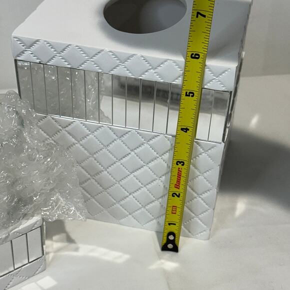 7 Piece Quilted Mirror White Bathroom Accessories Set, Trash, Tissue Cover, Soap - Picture 5 of 12